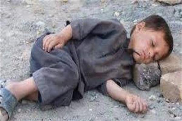 نهلة وأطفالها تنام بالحديقة العامة بدون مأوى